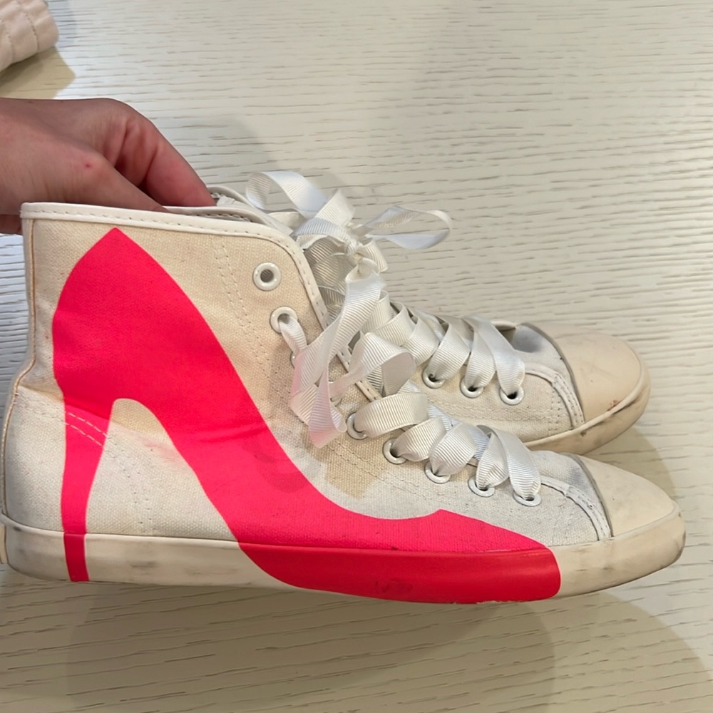Be & D sneakers